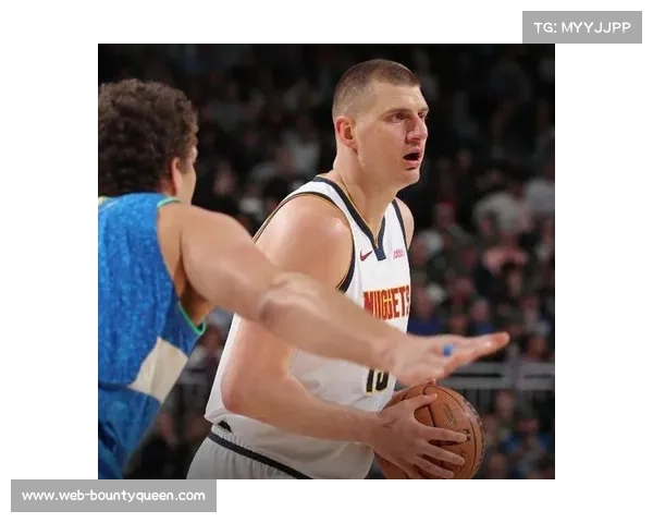 雄鹿客场挑战掘金，字母哥利拉德外线火力对决约基奇穆雷