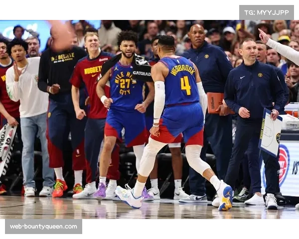 战报：尼克斯主场加时险胜骑士，双方第四节防守强度均达到季后赛水准。