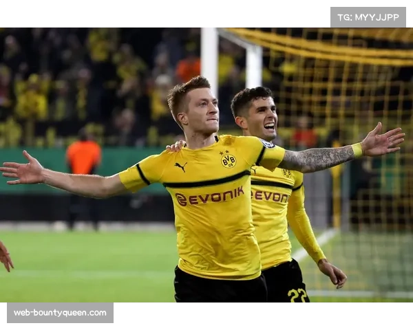 多特蒙德主场4-0大胜美因茨，吉拉西梅开二度紧追榜首